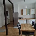 Cosy Apartment City Center
